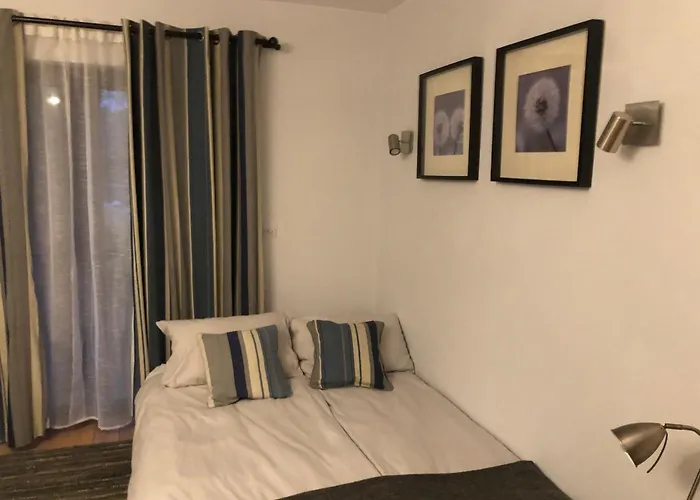 Stunning In Frenchay بريستول