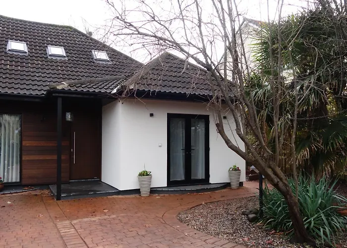 Stunning In Frenchay *